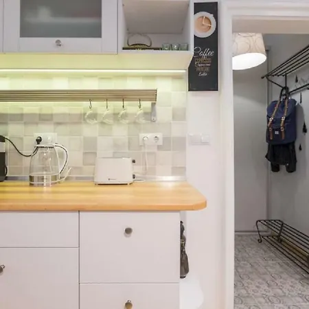 Downtown Wanderlust Apartment Sofia