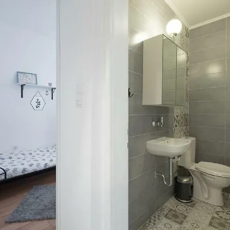 Downtown Wanderlust Apartment