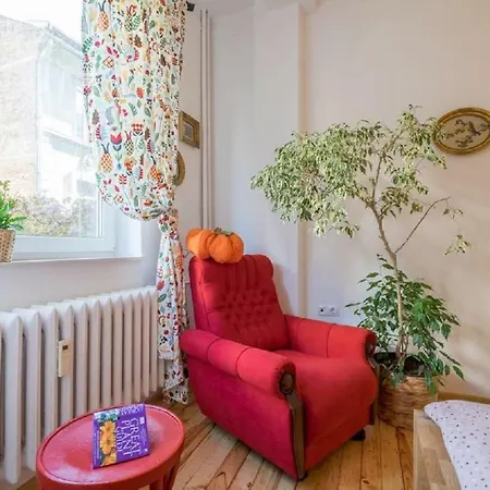Downtown Wanderlust Apartment Sofia